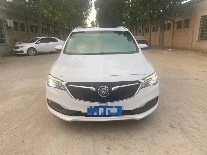 保定21年别克GL61