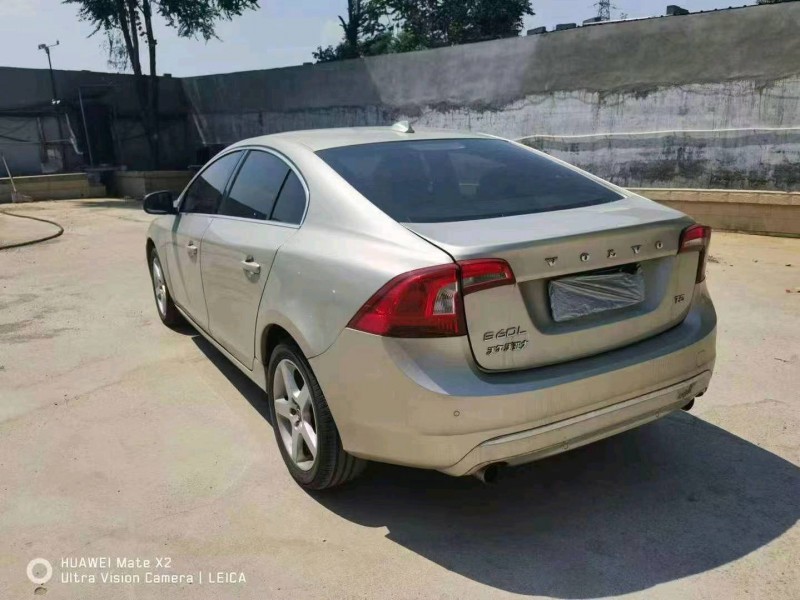 东营19年沃尔沃S60L2