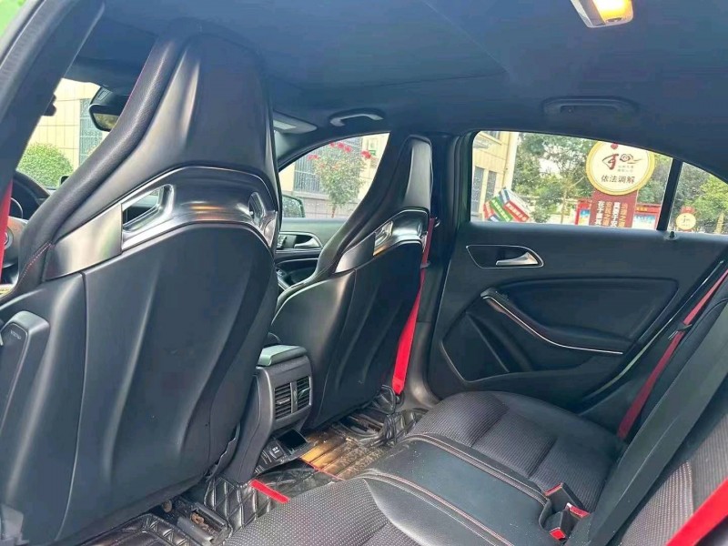 东营18年奔驰AMG5