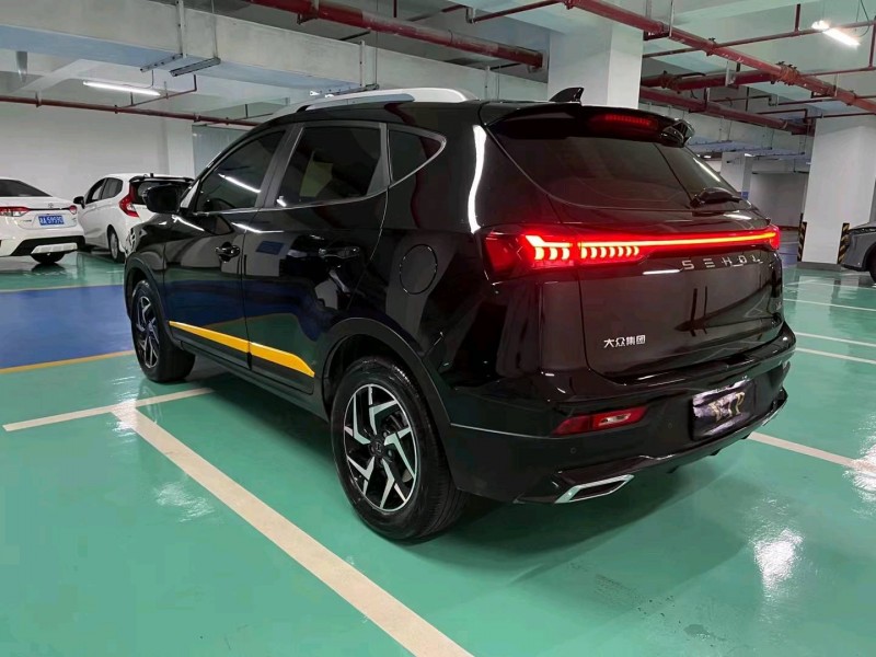 湘潭22年江淮思皓X64