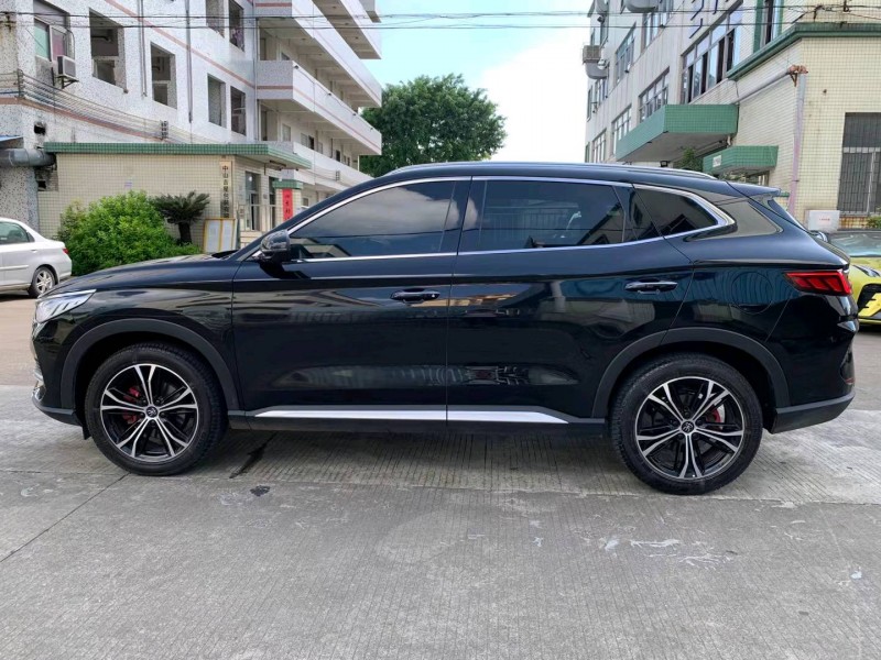 中山22年比亚迪宋3