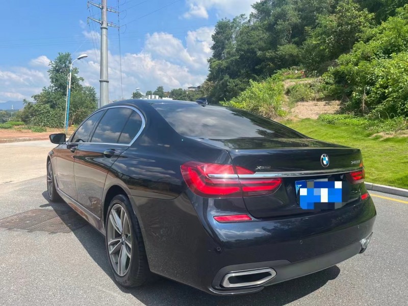 三明18年宝马7系7