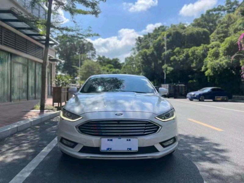 深圳17年福特蒙迪欧1