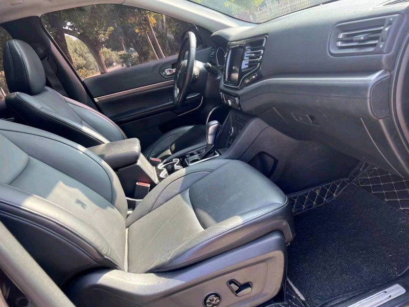 衡阳18年Jeep指挥官7