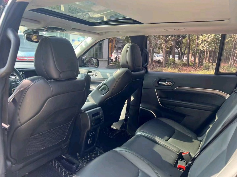 衡阳18年Jeep指挥官8