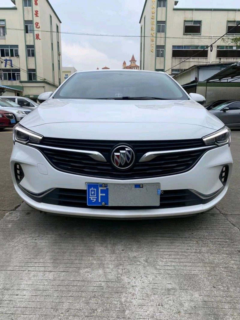 中山20年别克威朗1