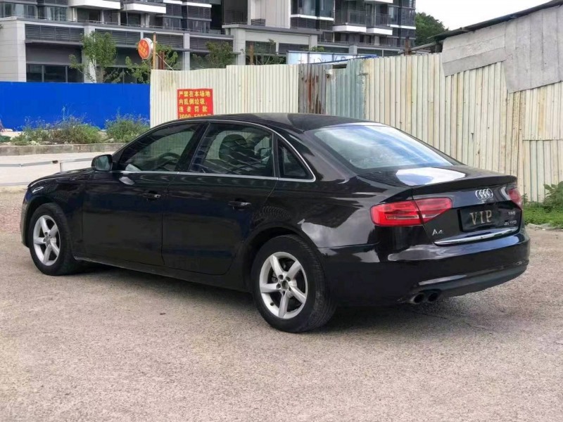 南寧13年奧迪A4L8