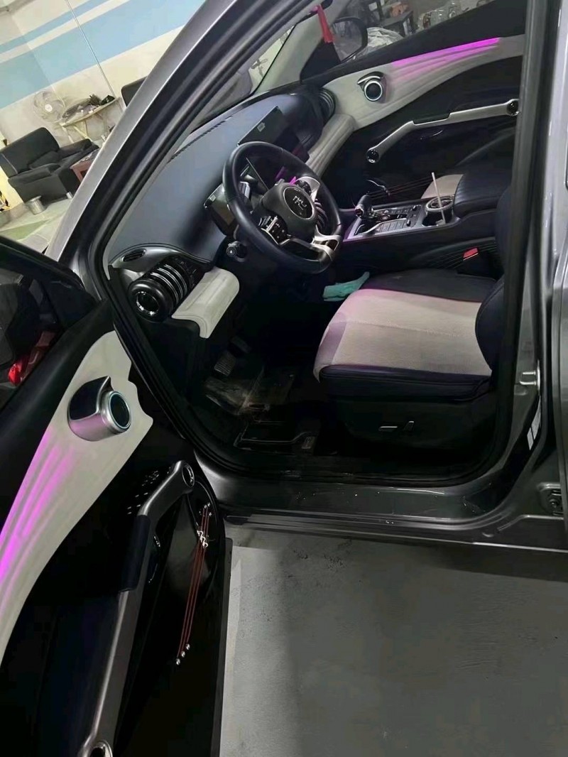 湖州23年比亚迪元8