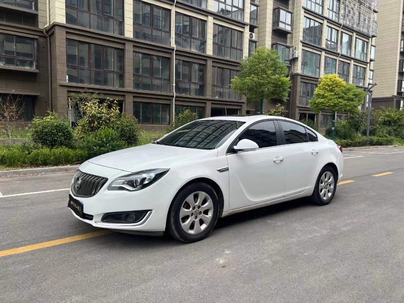 徐州16年别克君威2