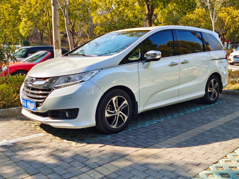 南京15年本田奥德赛2