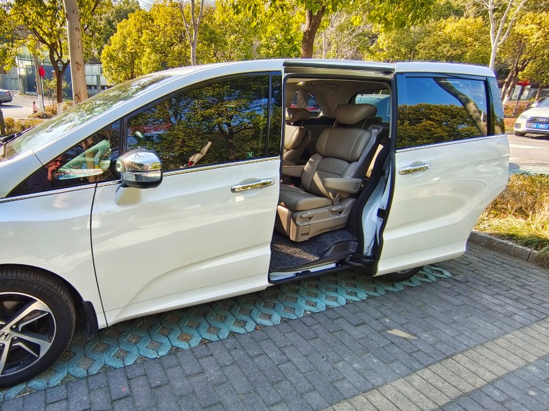 南京15年本田奥德赛4