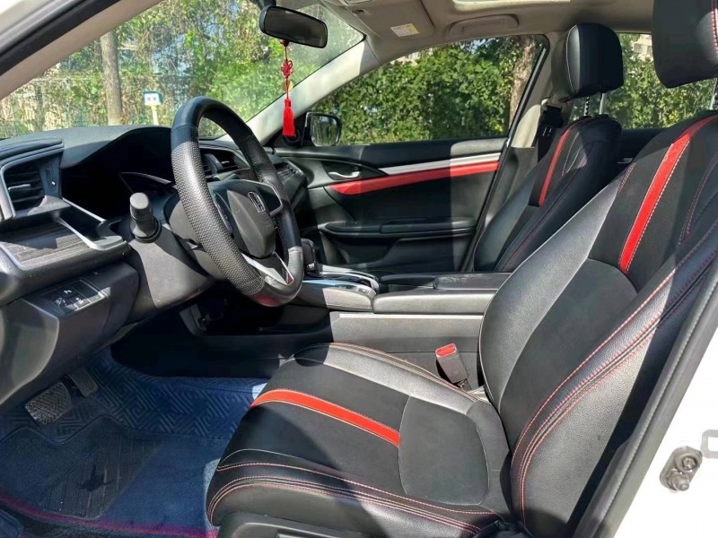 嘉兴21年本田思域6