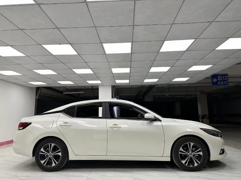 成都21年日产轩逸4