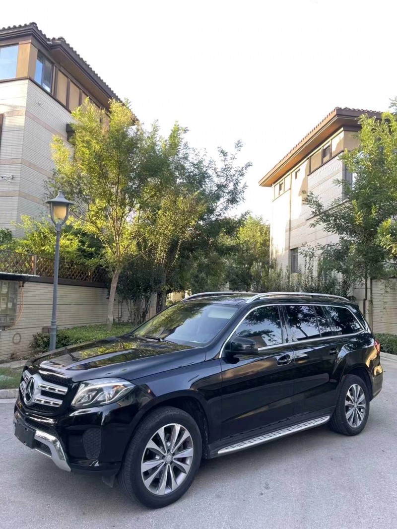 枣庄17年奔驰GLS2