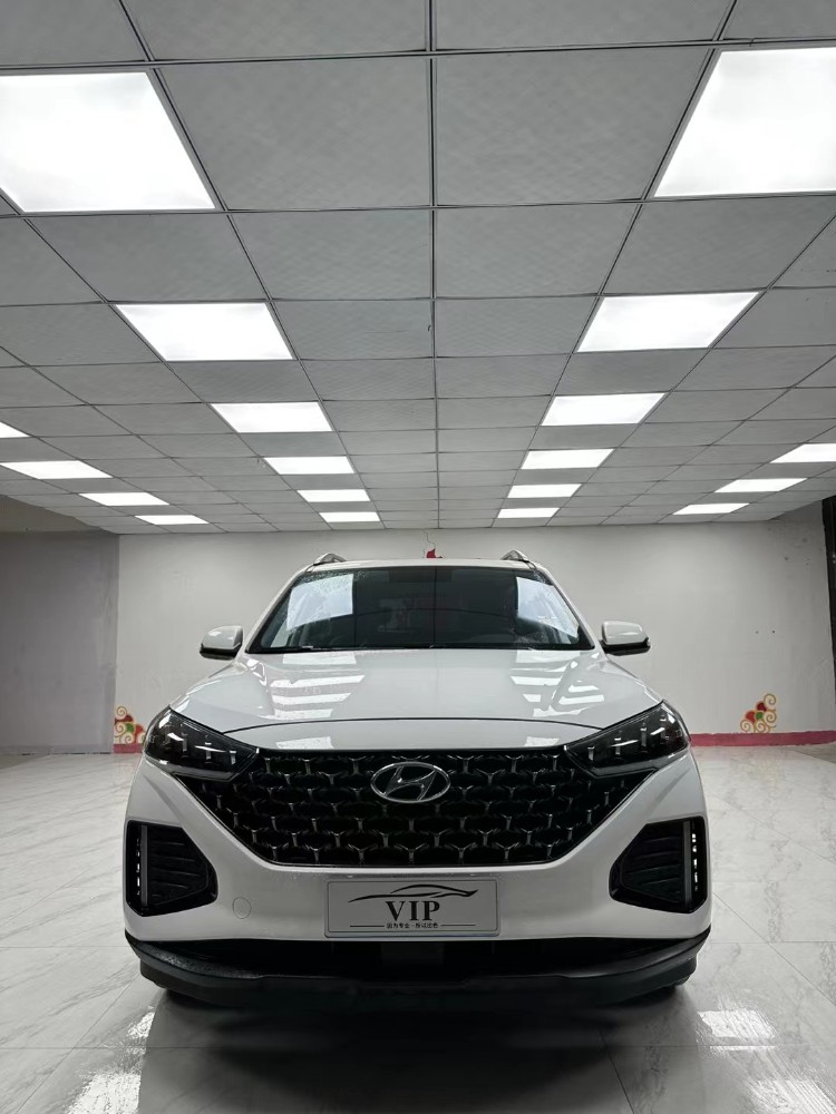 成都22年现代ix351