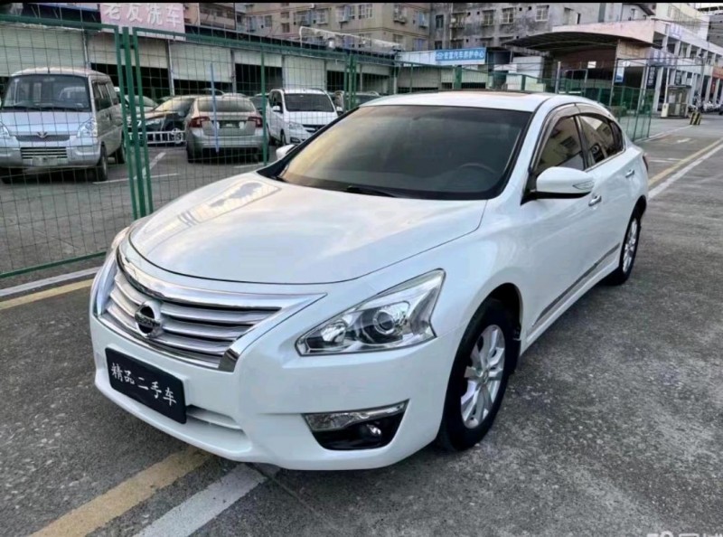 东营14年日产天籁3