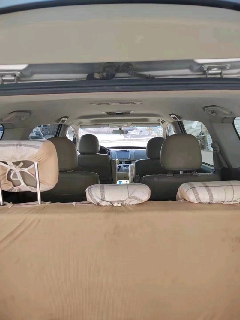 东营12年比亚迪M64