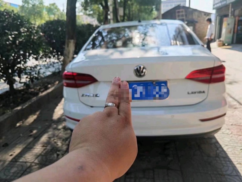 常德18年大眾朗逸3