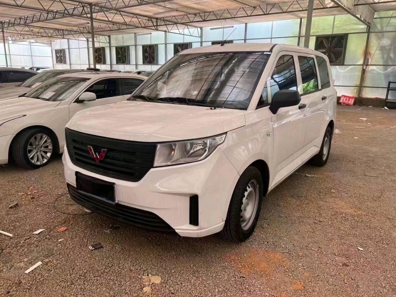 東營21年五菱汽車宏光1