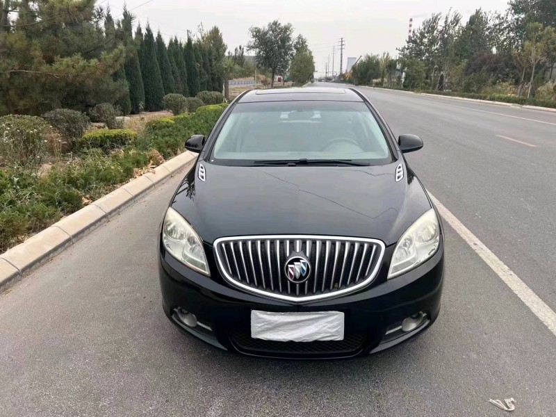 枣庄13年别克英朗GT1