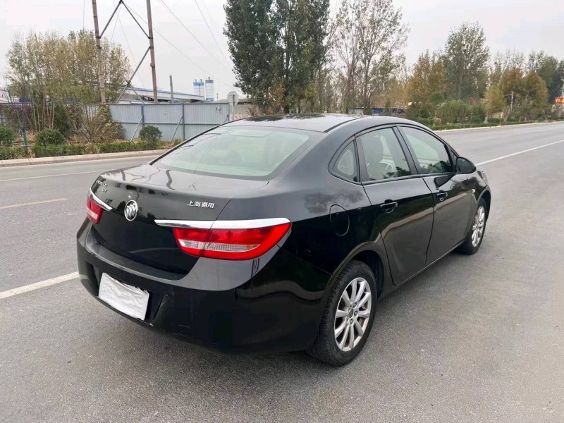 枣庄13年别克英朗GT4