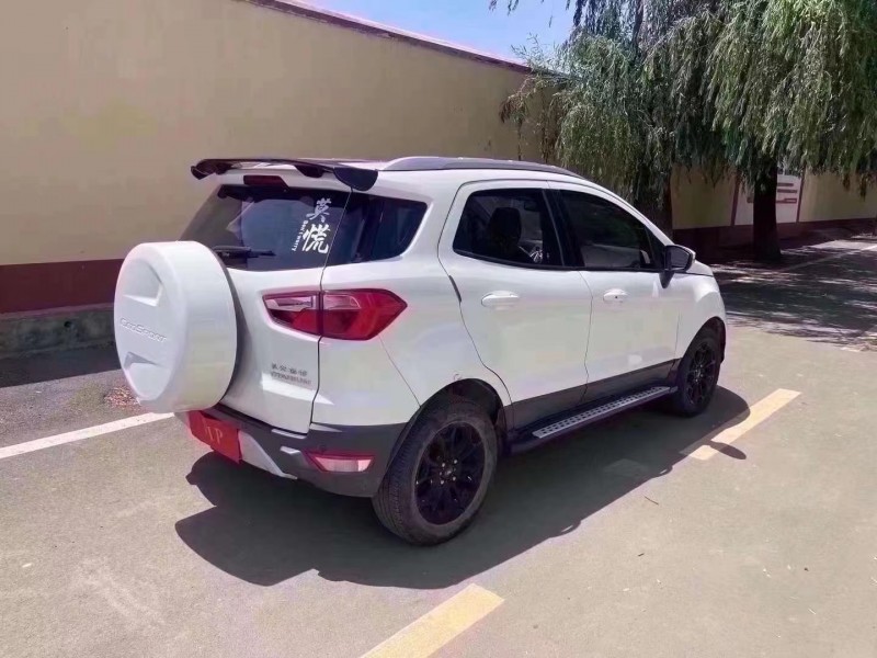 青岛17年福特翼搏4