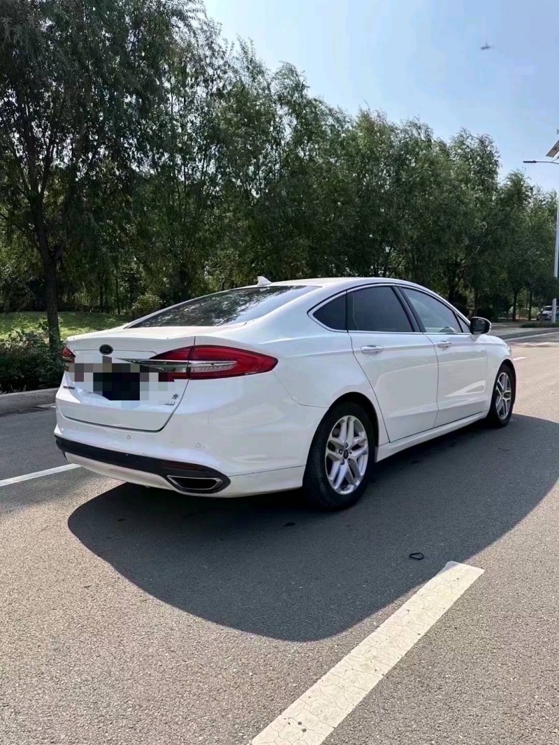 枣庄18年福特蒙迪欧9