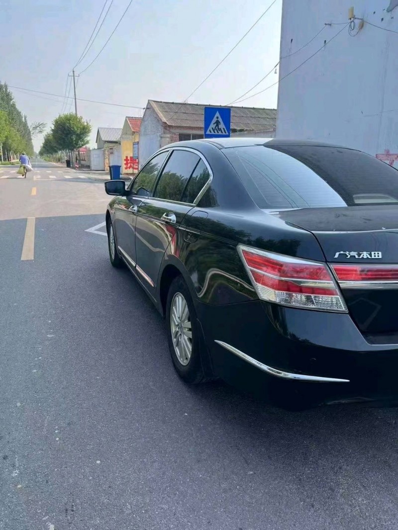 东营13年本田雅阁4