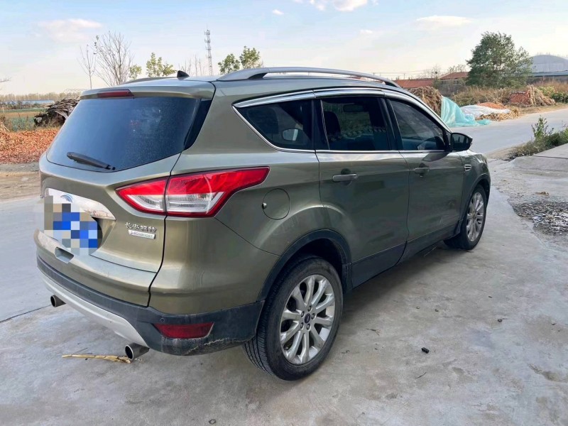 青岛14年福特翼虎7