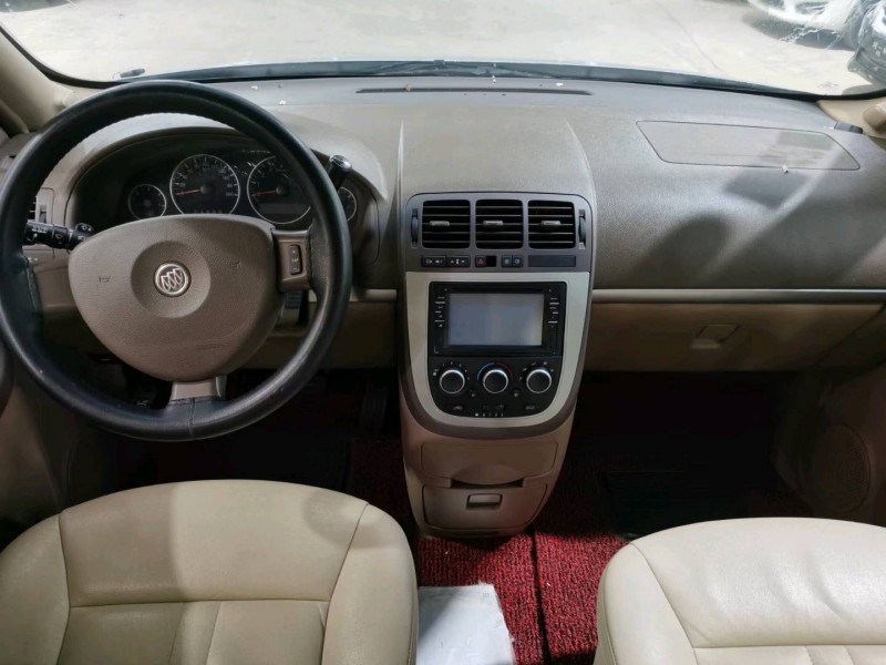 临沂15年别克GL84