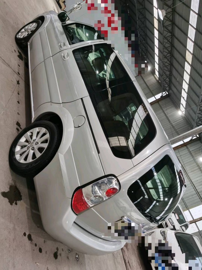 临沂15年别克GL87