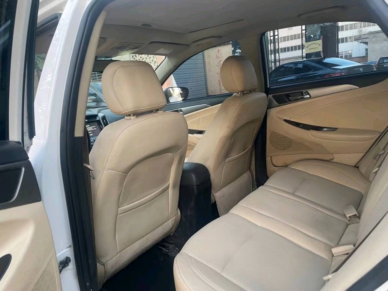 保定17年长安汽车逸动7