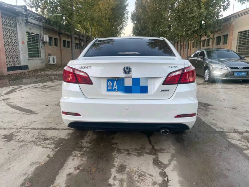 保定17年长安汽车逸动9