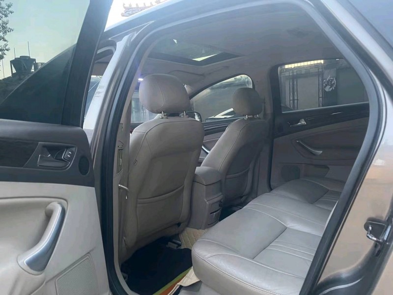 保定12年福特蒙迪欧-致胜6