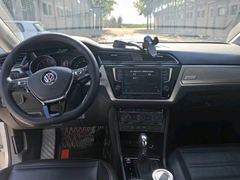 保定20年大众途安8