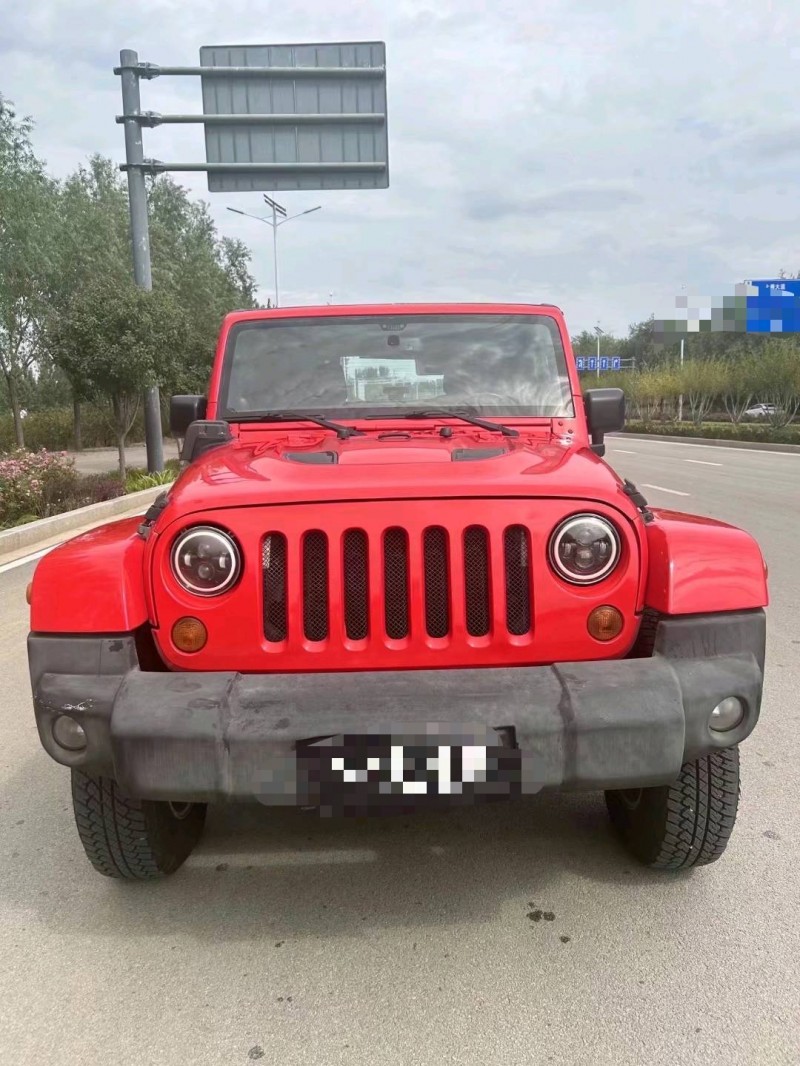 枣庄13年Jeep牧马人1
