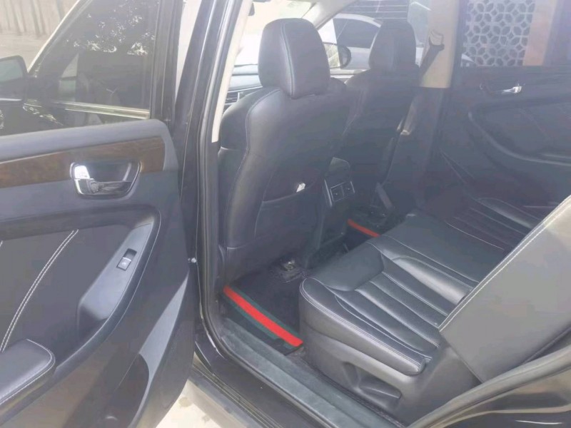 保定19年东风风光5