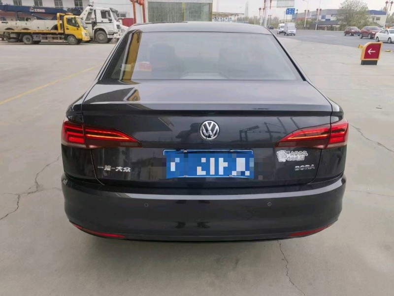 保定20年大众宝来8