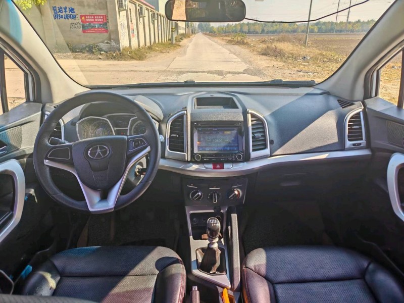 保定16年江淮瑞风S37