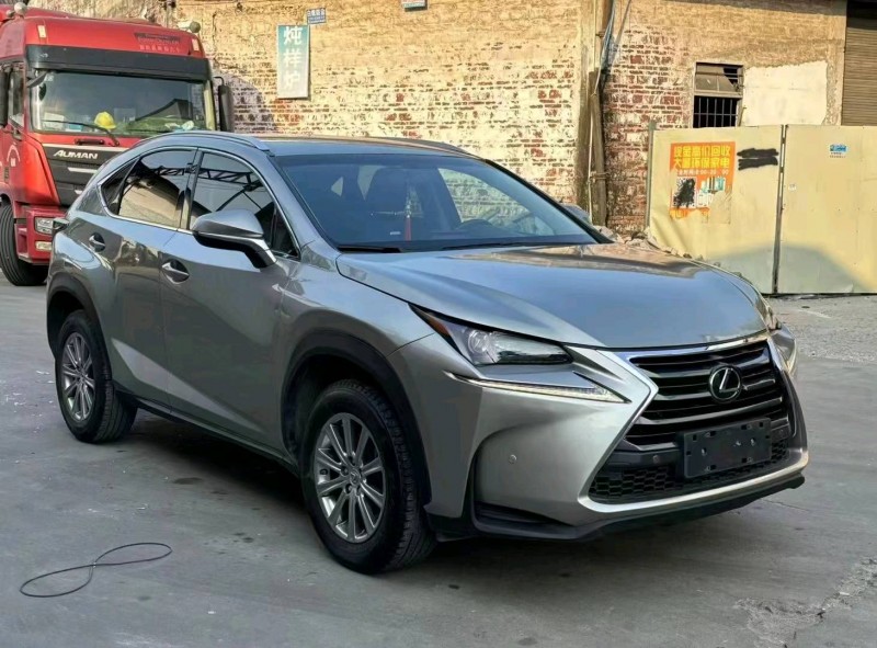 珠海16年雷克萨斯NX8