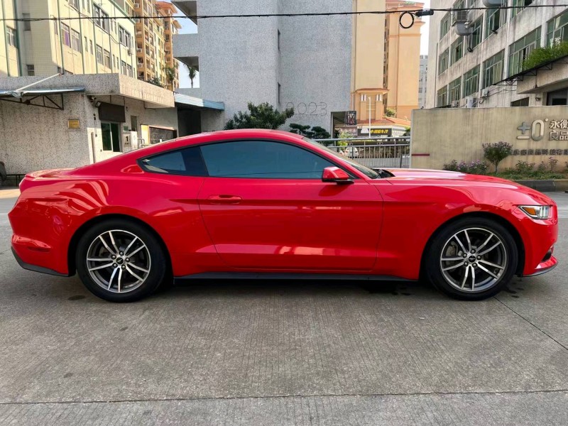 中山18年福特野马2