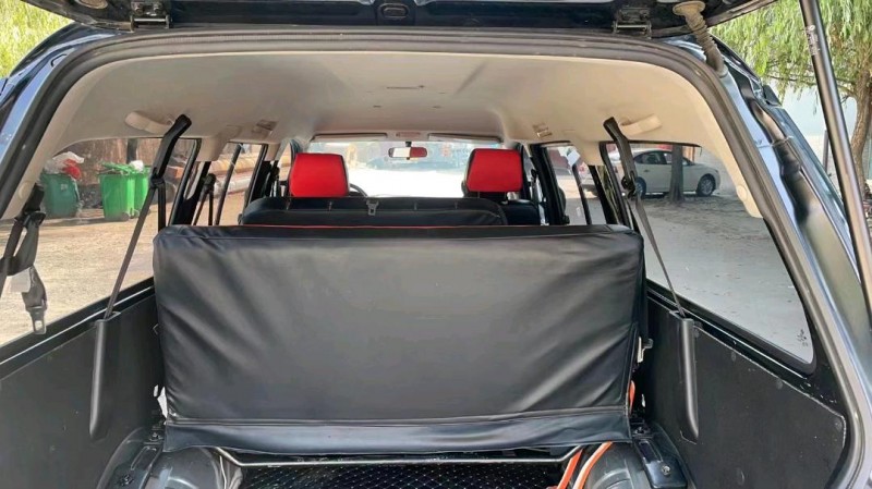 保定20年东风菱智6