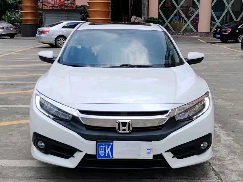 珠海19年本田思域1