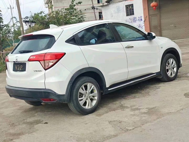 衡阳17年本田缤智5