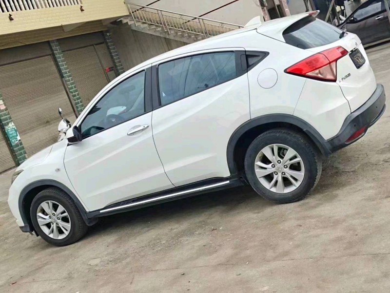 衡阳17年本田缤智6