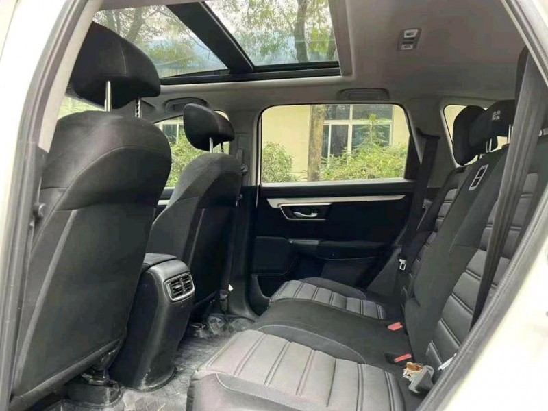 邵阳17年本田CRV9