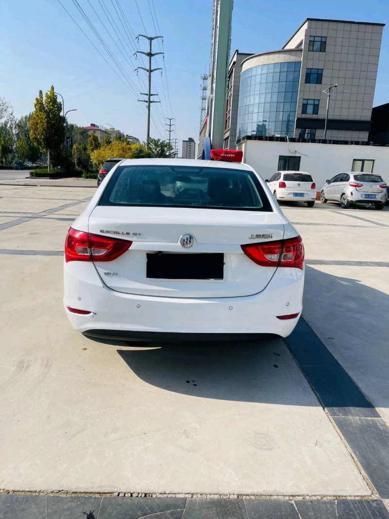 东营15年别克英朗7