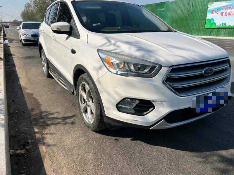 东营17年福特翼虎2