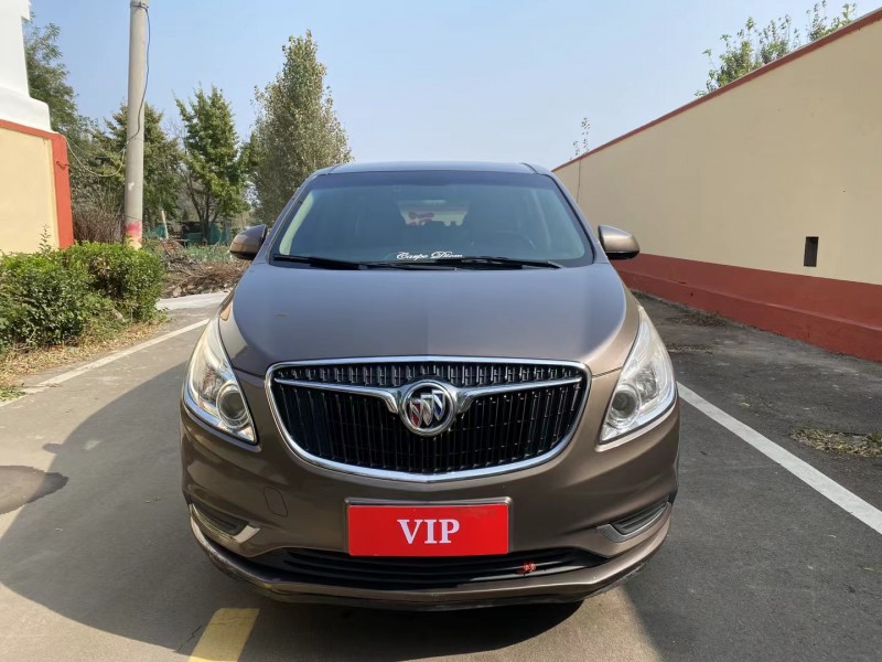 青岛18年别克GL81