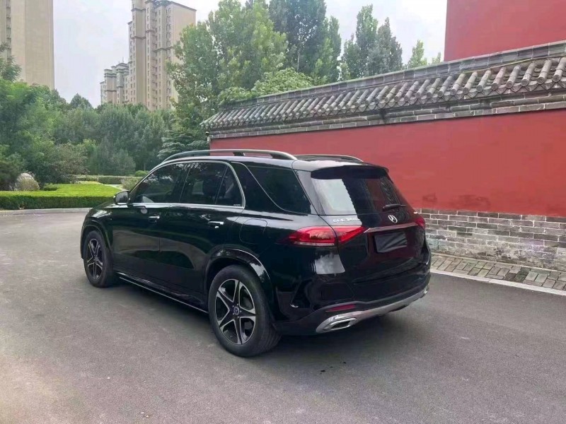 济宁22年奔驰GLE5